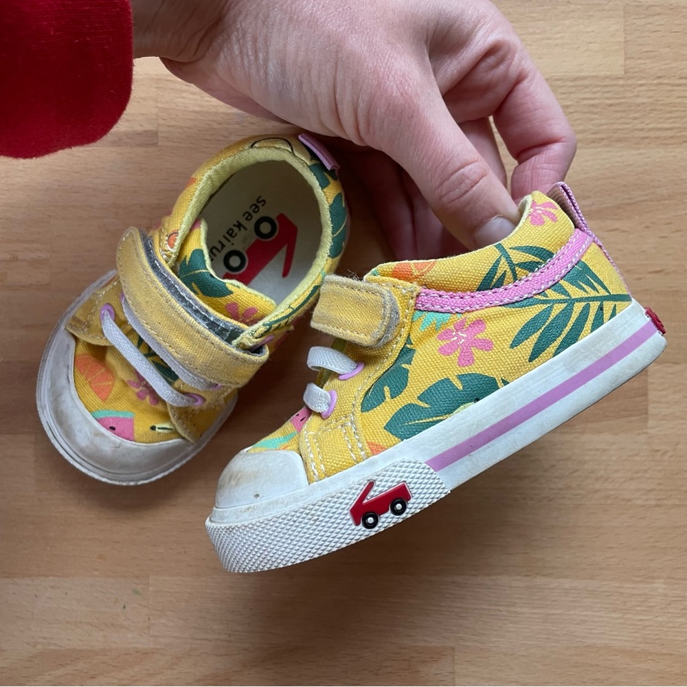 See Kai Run Toddler Sneakers size 4